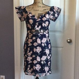 SOIEBLU  navy floral appliqué dress ~ Size Large